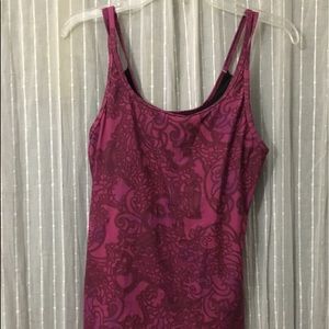 Aneka  workout tank